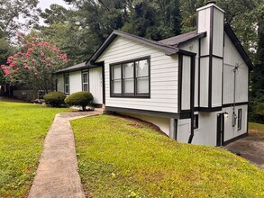 721 Wedgewood Dr in Alpharetta, GA - Building Photo - Building Photo