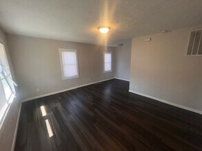 4008 E 30th St in Indianapolis, IN - Building Photo - Building Photo