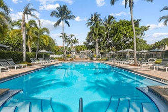 Coconut Palm Club Apartments in Coconut Creek, FL - Foto de edificio - Building Photo