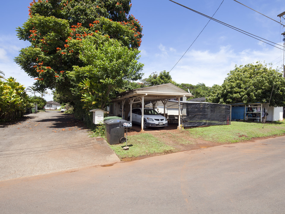 2060 Pu'u Pl in Wahiawa, HI - Foto de edificio