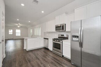 15819 Kinlough Dr in Humble, TX - Building Photo - Building Photo