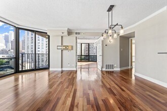 1309 N Wells St in Chicago, IL - Building Photo - Building Photo