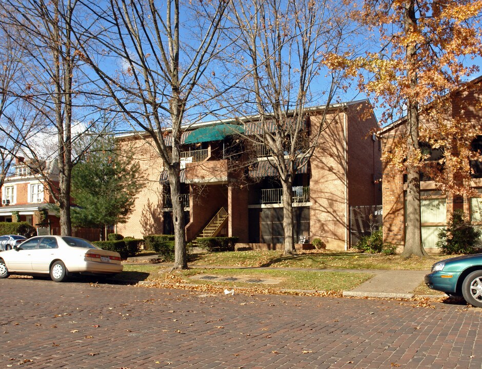 922-918 10th Ave in Huntington, WV - Foto de edificio