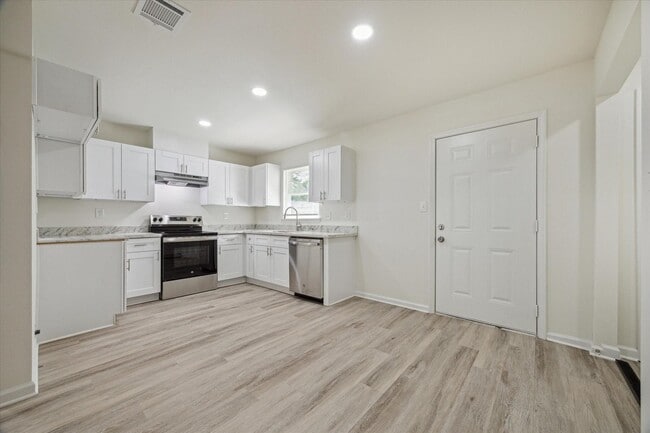 property at 3105 Babin Dr