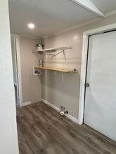 15418 Mesquite Trail in San Antonio, TX - Building Photo - Building Photo