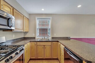 157 Fuller St in Boston, MA - Building Photo - Building Photo