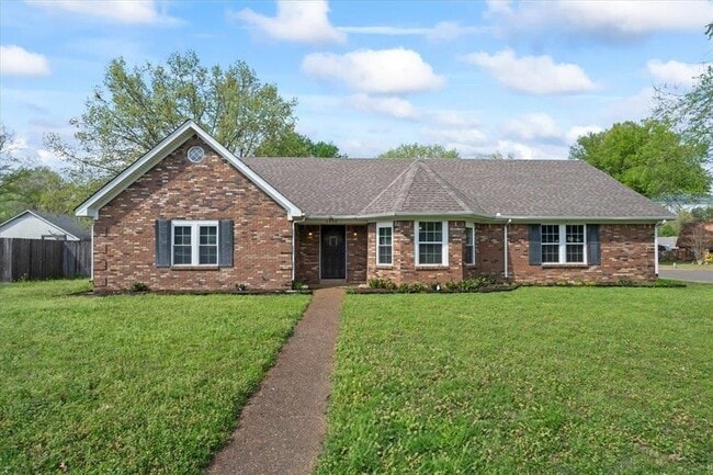 property at 5494 Peyton Randolph St
