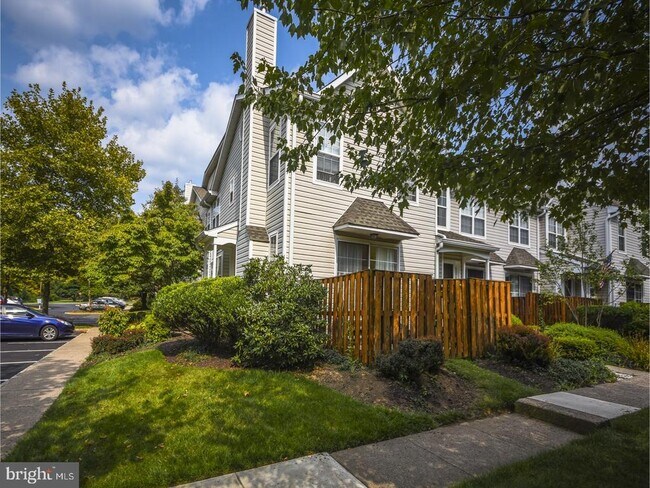 8708 Spruce Mill Dr in Yardley, PA - Building Photo - Building Photo