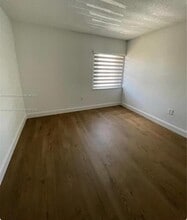 9331 SW 4th St in Miami, FL - Building Photo - Building Photo