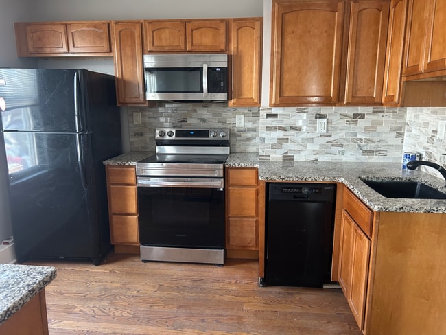 315 E Garrison St, Unit 2 in Bethlehem, PA - Building Photo - Building Photo