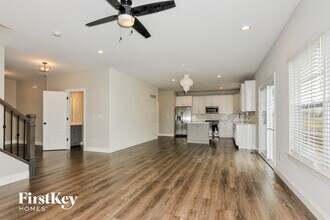 218 Still Creek Dr in Lake St. Louis, MO - Building Photo - Building Photo