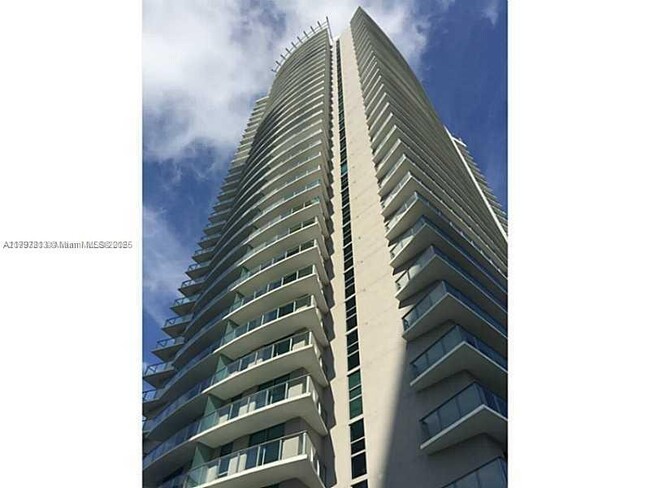 property at 1100S S Miami Ave