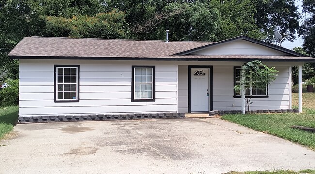 property at 407 S Jefferson St