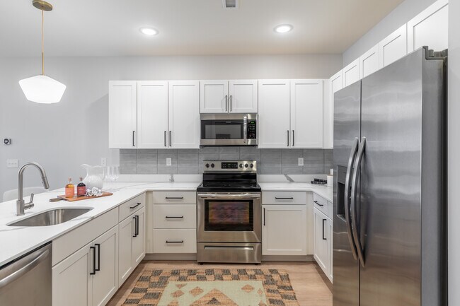 The Arlington in Poughkeepsie, NY - Foto de edificio - Interior Photo