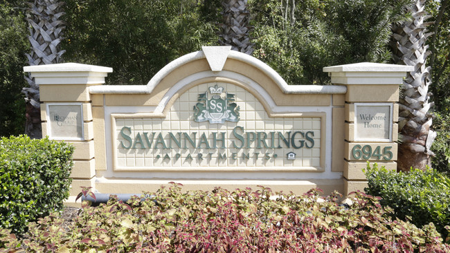 Savannah Springs in Jacksonville, FL - Foto de edificio - Building Photo