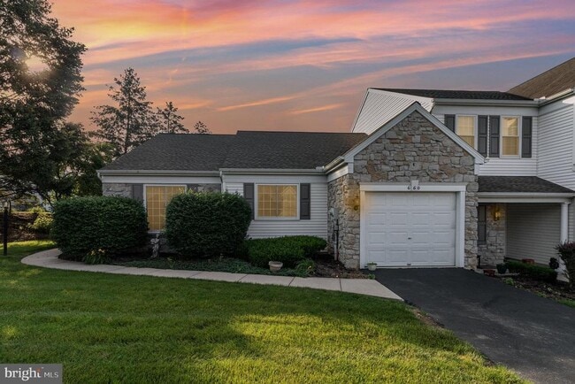 property at 660 Springhouse Ln