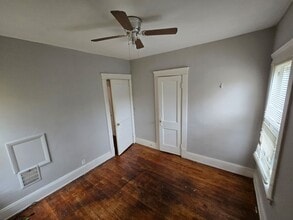 837 Alhambra Rd in Cleveland, OH - Building Photo - Building Photo