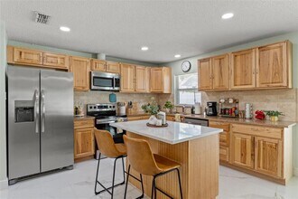 439 E Boyer St in Tarpon Springs, FL - Building Photo - Building Photo