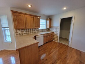 3793 W Rockwood St in Springfield, MO - Building Photo - Building Photo