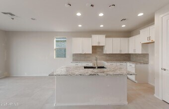 21297 N 270th Dr, Unit 5406 in Buckeye, AZ - Building Photo - Building Photo