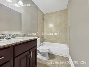 7232 Yorktown Dr in New Orleans, LA - Building Photo - Building Photo