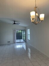 6261 Draw Ln in Sarasota, FL - Building Photo - Building Photo