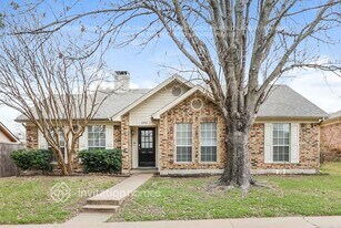 8465 Willow Creek Dr in Frisco, TX - Building Photo