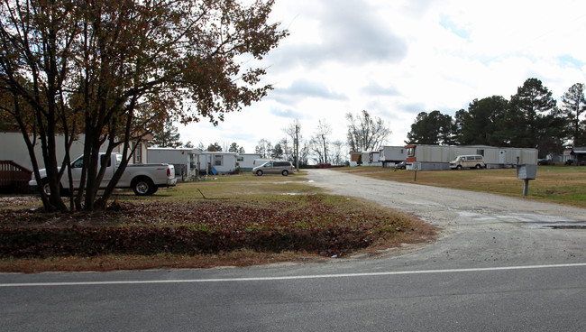 2885 Old Us-70 in Clayton, NC - Building Photo - Building Photo