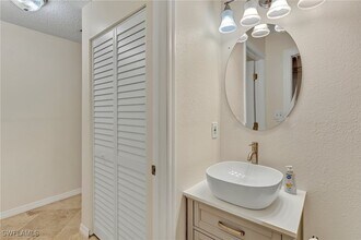 15514 Crystal Lake Dr in North Fort Myers, FL - Building Photo - Building Photo