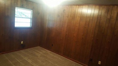 715 Greenwood St-Unit -E in Fort Walton Beach, FL - Building Photo - Building Photo