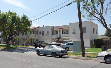 El Posado in Riverside, CA - Building Photo - Building Photo