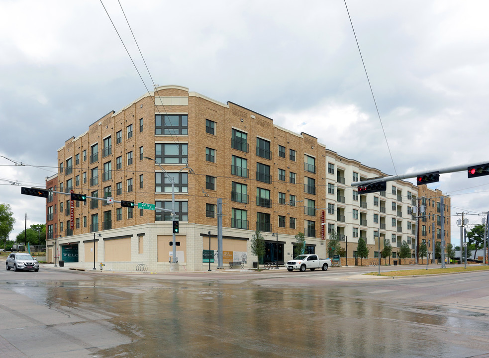 Victor Prosper in Dallas, TX - Foto de edificio