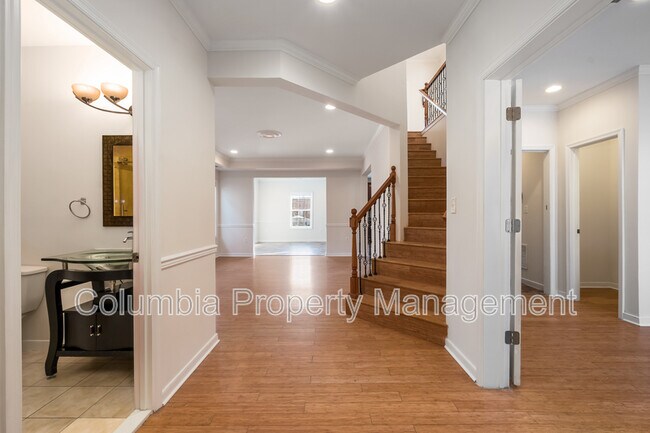 2421 Franklin St NE in Washington, DC - Building Photo - Building Photo