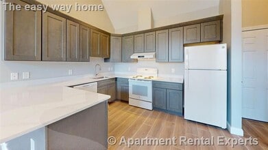 55 Hill Rd, Unit #401 in Belmont, MA - Building Photo - Building Photo