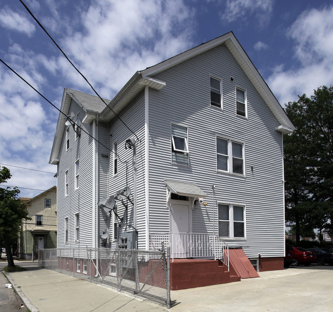 30 Lenox Ave in Providence, RI - Building Photo - Building Photo