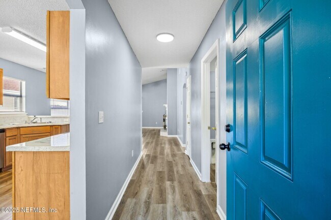 8047 Beaver Creek Dr in Jacksonville, FL - Building Photo - Building Photo