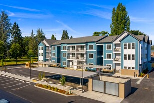 350 North Apartments in Tumwater, WA - Building Photo - Interior Photo