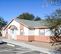 Mission Vista in Tucson, AZ - Building Photo