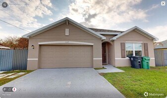 2137 SE Glenrock Terrace in Port St. Lucie, FL - Building Photo