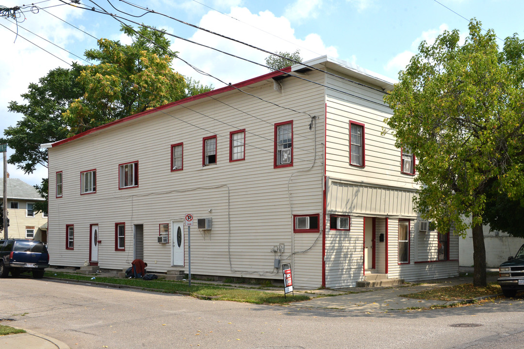 1200 Grand Ave in Hamilton, OH - Building Photo