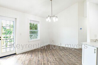950 MOODY Rd in North Fort Myers, FL - Building Photo - Building Photo