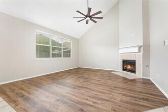 9921 Chadbourne Rd in Fort Worth, TX - Building Photo - Building Photo