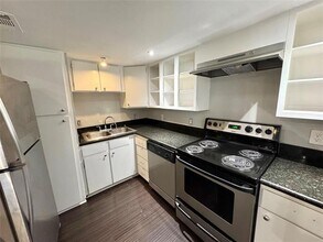 4023 N Hall St in Dallas, TX - Building Photo - Building Photo