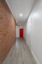 10205 Old Manchaca Rd in Austin, TX - Building Photo - Building Photo