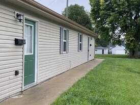 821 W State St in Kokomo, IN - Building Photo