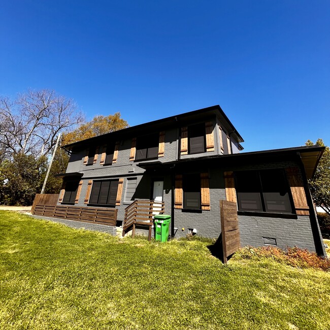 property at 410 5th St S