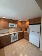 1886 Neotomas Ave in Santa Rosa, CA - Building Photo - Building Photo