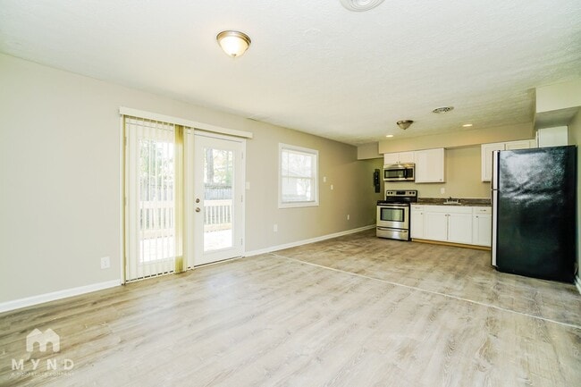 347 Lichen Ln in Galloway, OH - Building Photo - Building Photo