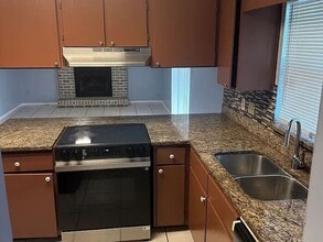 5247 Lighthouse Rd in Orlando, FL - Building Photo - Building Photo