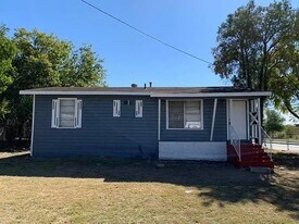 426 Koehler Ct in San Antonio, TX - Building Photo